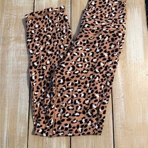 Aerie Leopard Print Leggings Small SHORT